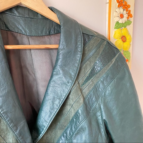 Vintage Green Genuine Leather Trench Coat with Triangle Pattern - Picture 4 of 16